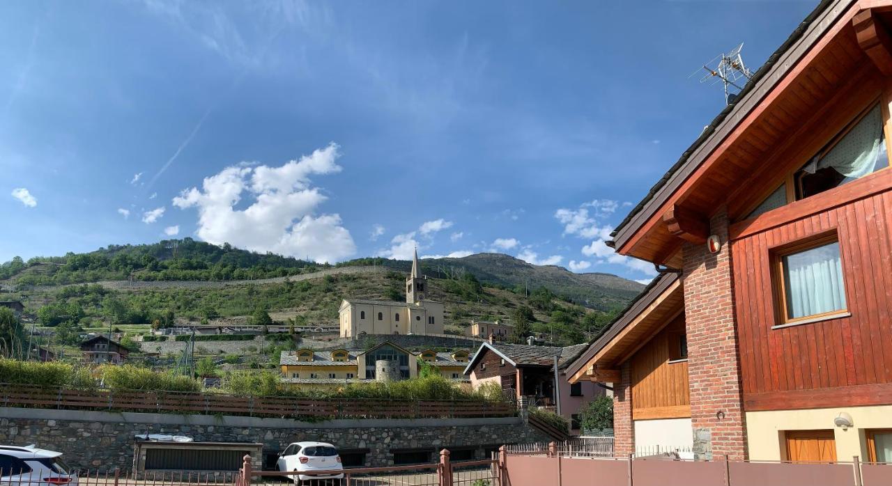 Casa Vacanze Anais Nus Εξωτερικό φωτογραφία